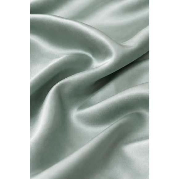 Rachel Zoe Sage Green Silky Button Down Blouse Size L - Picture 6 of 9